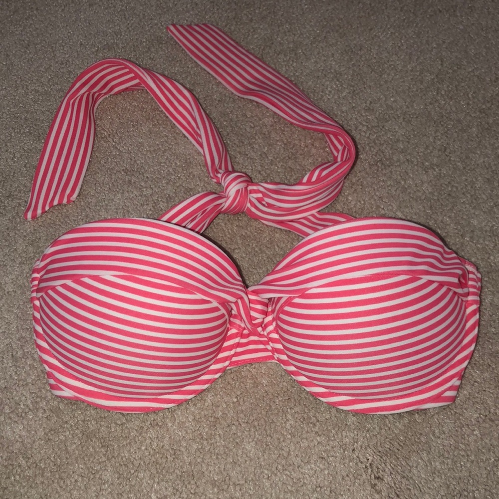 Bikini top (worn once)